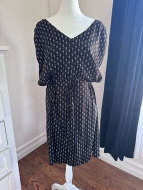 LOFT Black Printed V-Neck Midi Dress